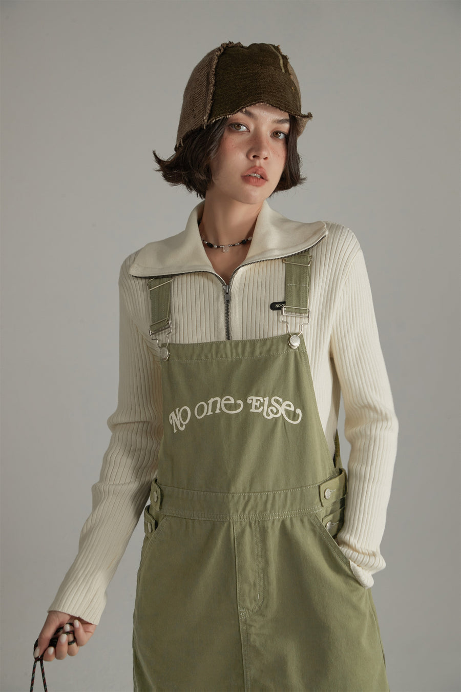 CHUU Logo Pocket Overall Dress