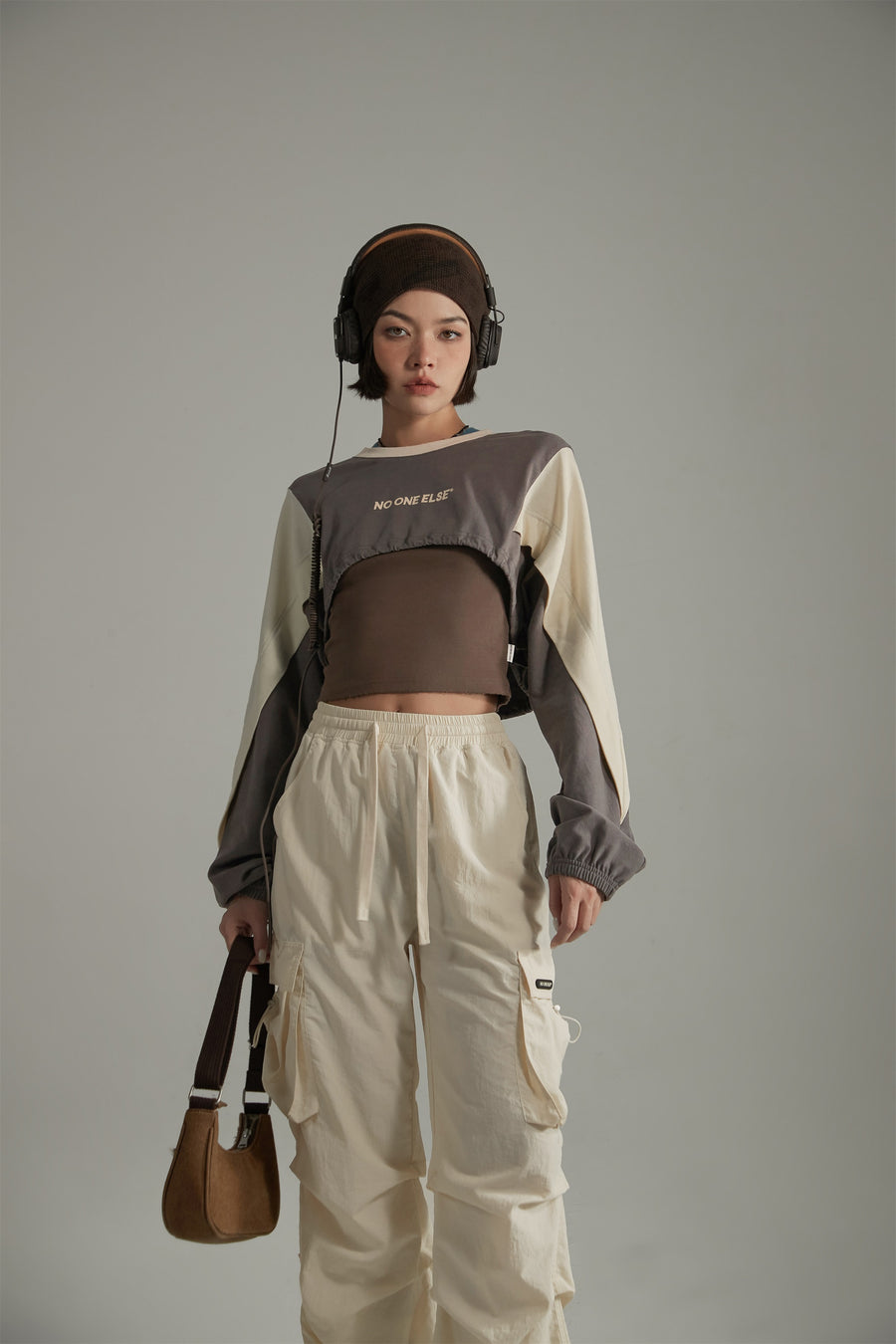 CHUU Colored Bolero Maxi Crop Sweatshirt