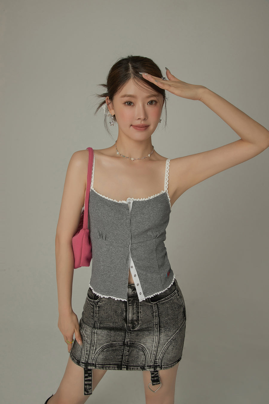 CHUU Embroidery Lace Sleeveless Top