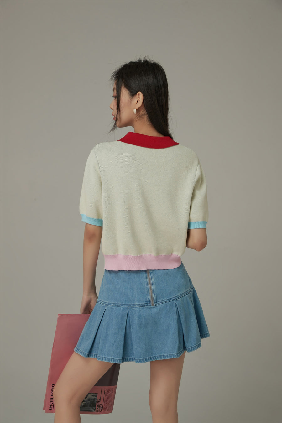 CHUU Polo Neck Color Blocked Multi-Color Pixel Block Pattern Knit Top