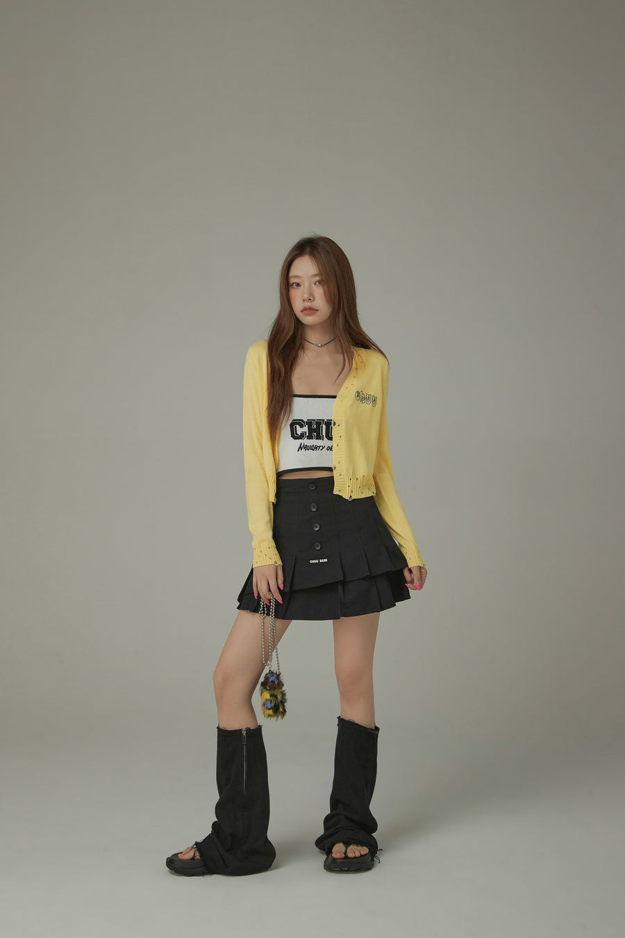 CHUU Logo Distressed Embroidered Cropped Cardigan