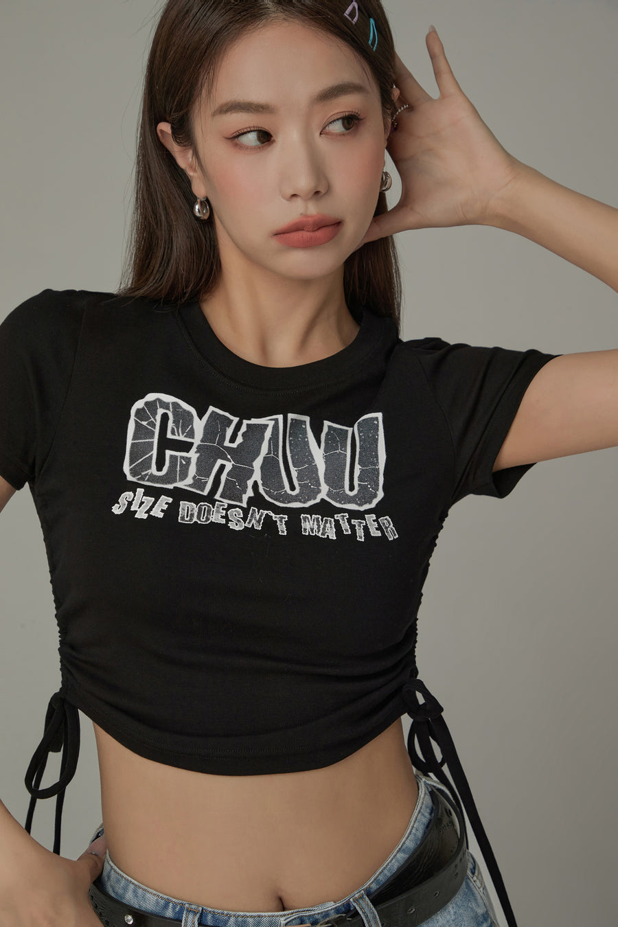 CHUU Size Doesnt Matter Side String Cropped T-Shirt