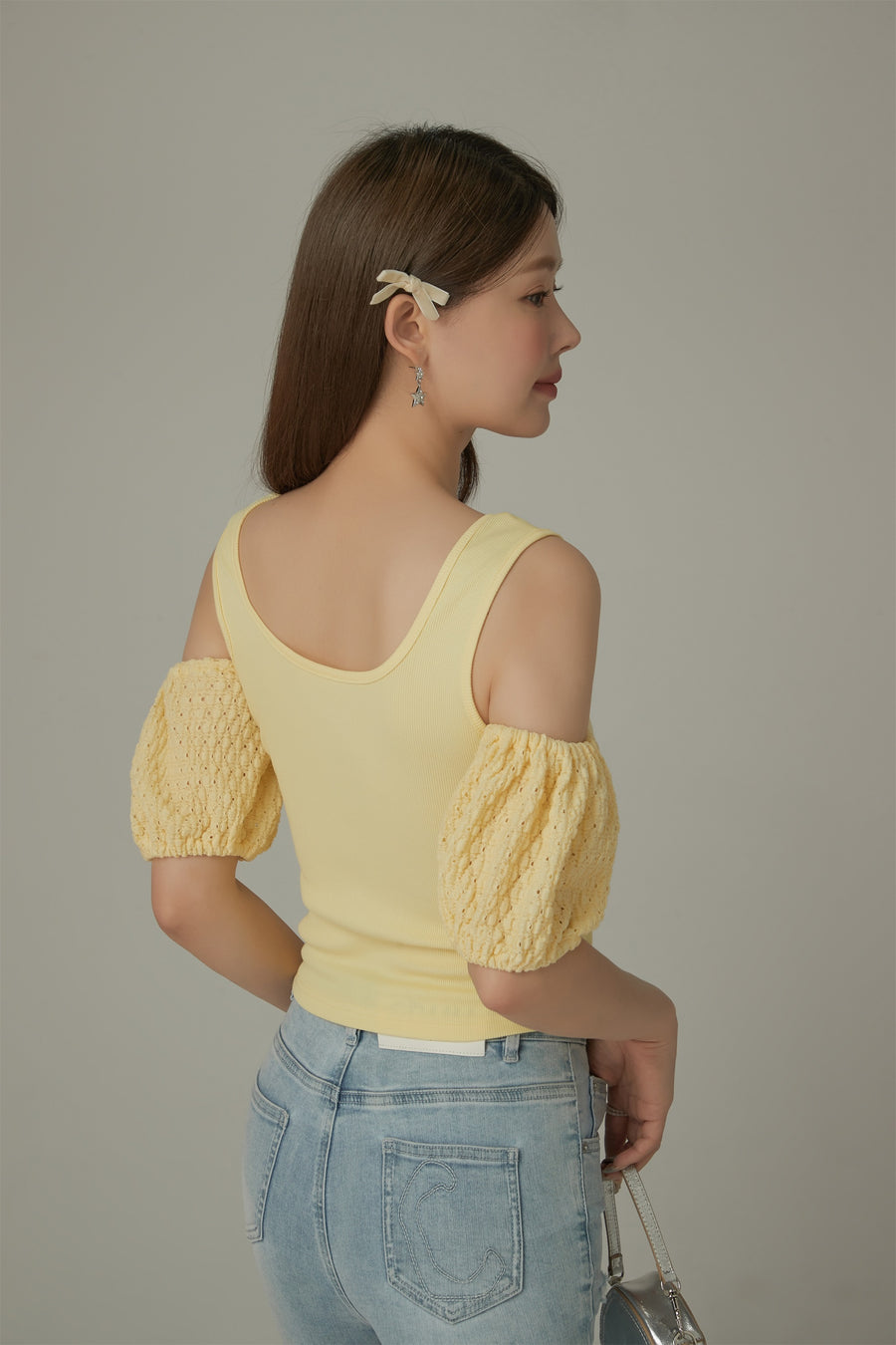 CHUU Puff Sleeve Off The Shoulder Blouse