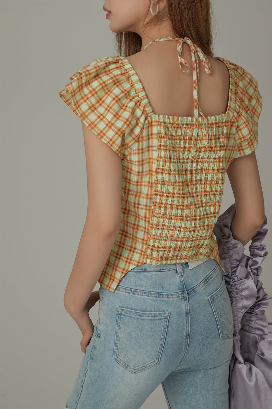 CHUU Side Garter Check Buttoned Yellow Blouse