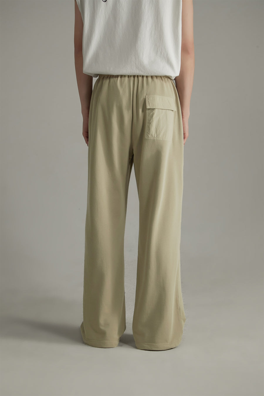 CHUU Banded Wide-Leg Slacks