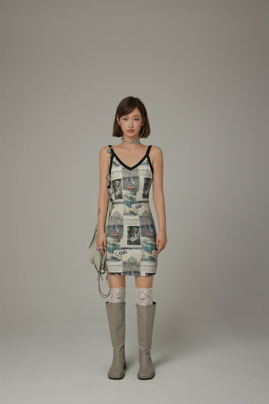 CHUU Logo Newspaper V-Neck Strap Mini Dress