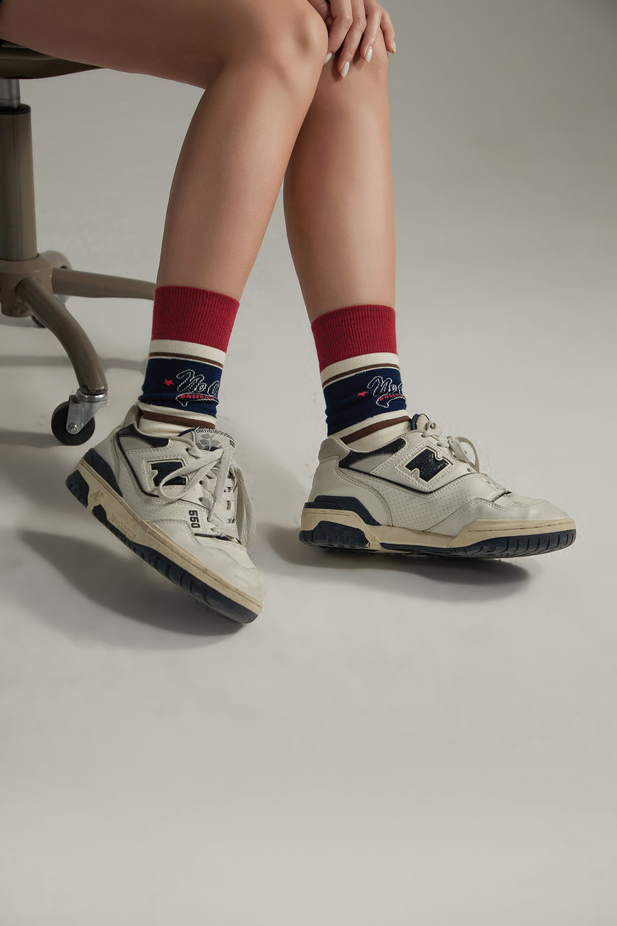 CHUU Vintage Basebeall Themed Colorblocked High Socks