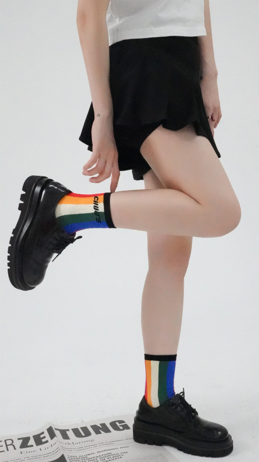 CHUU Rainbow Lined Socks