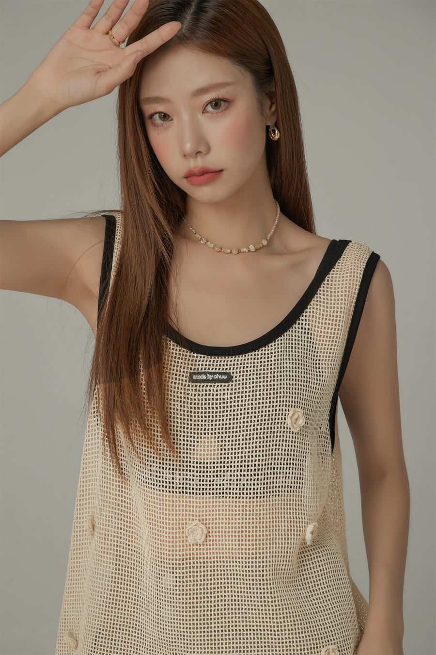 CHUU Flower Crochet Mesh Sleeveless Oversized Top