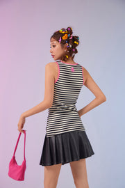 Color Lined Slit Stripe Sleeveless Top