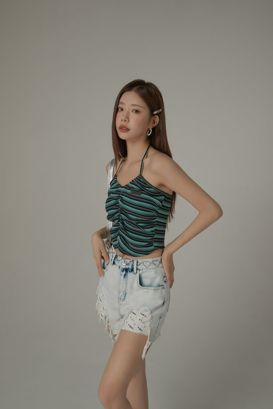 CHUU Striped Shirring Sleeveless Top