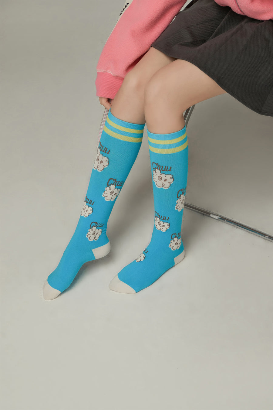 CHUU Logo Character Knee Socks