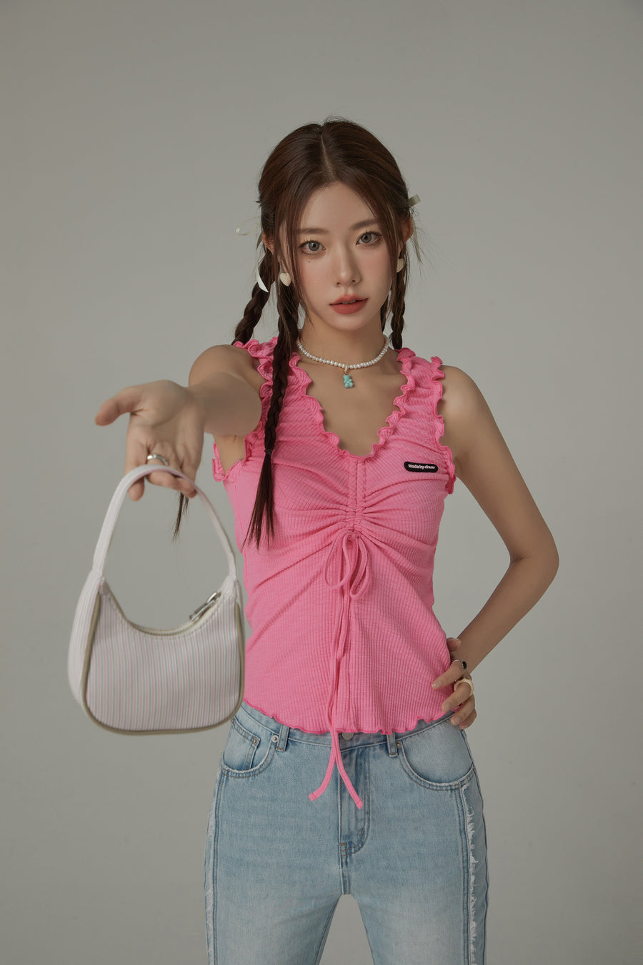 CHUU Ruffle Shirring Sleeveless Top