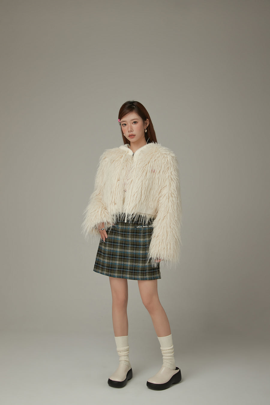 CHUU Faux Fur Loose Fit Jacket