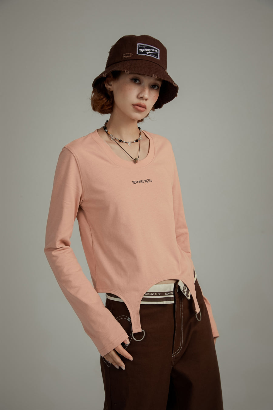 CHUU Simple Unbalanced Long Sleeve T-Shirt