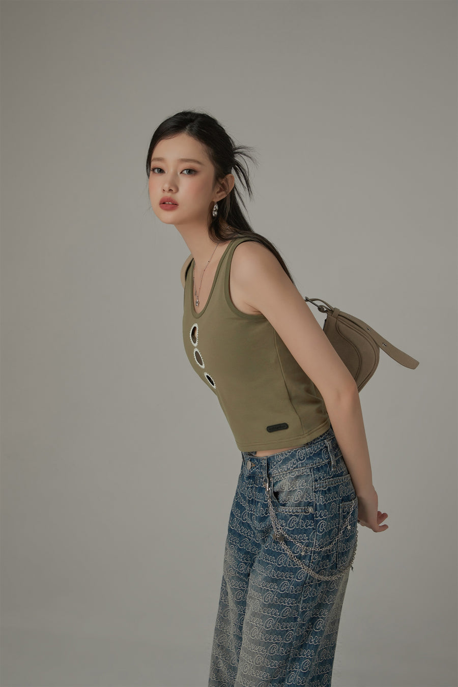 CHUU Dot Cutouts Sleeveless Semi Crop Top