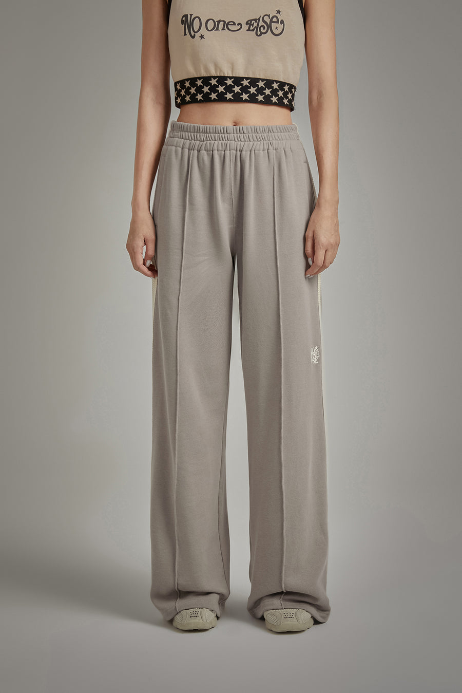 CHUU Basic Wide Sweatpants