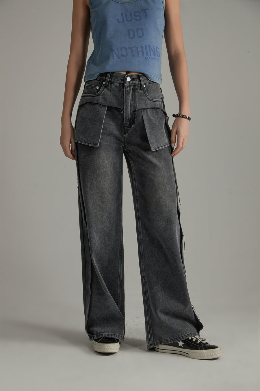 CHUU Point Pock Baggy Denim Jeans