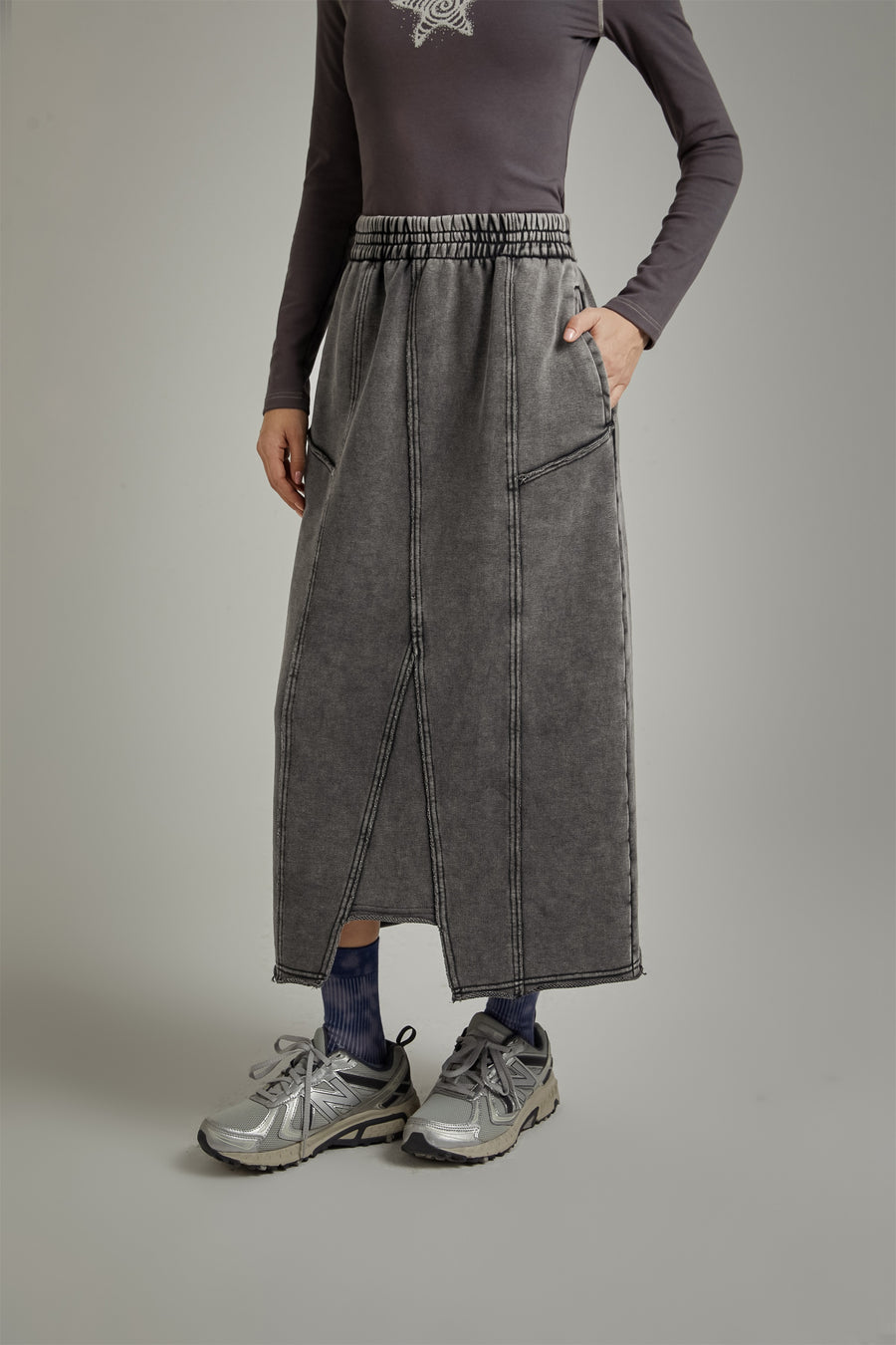 CHUU Elastic Waist Denim Cut Out Skirt