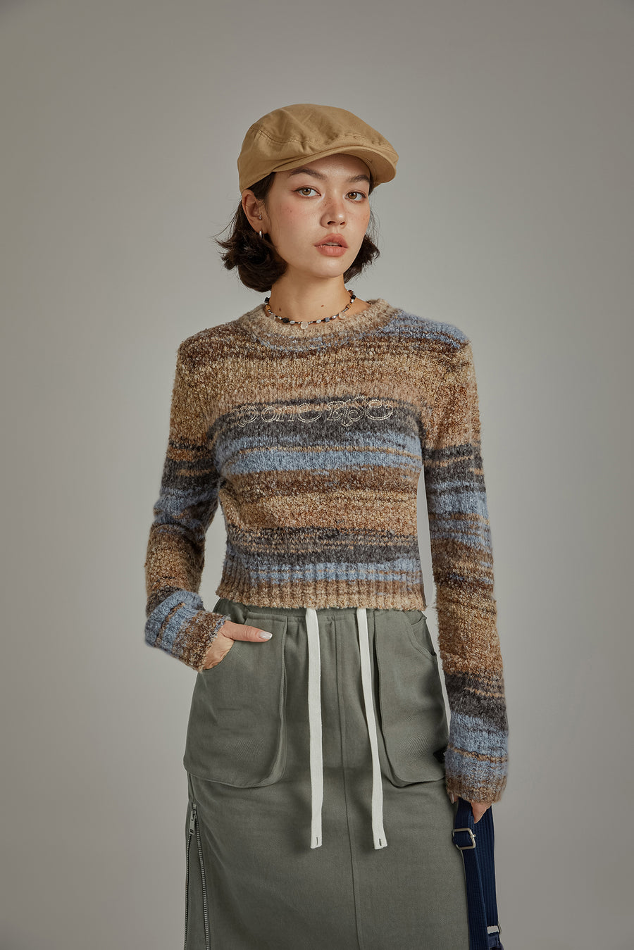 CHUU Striped Crop Knit Sweater