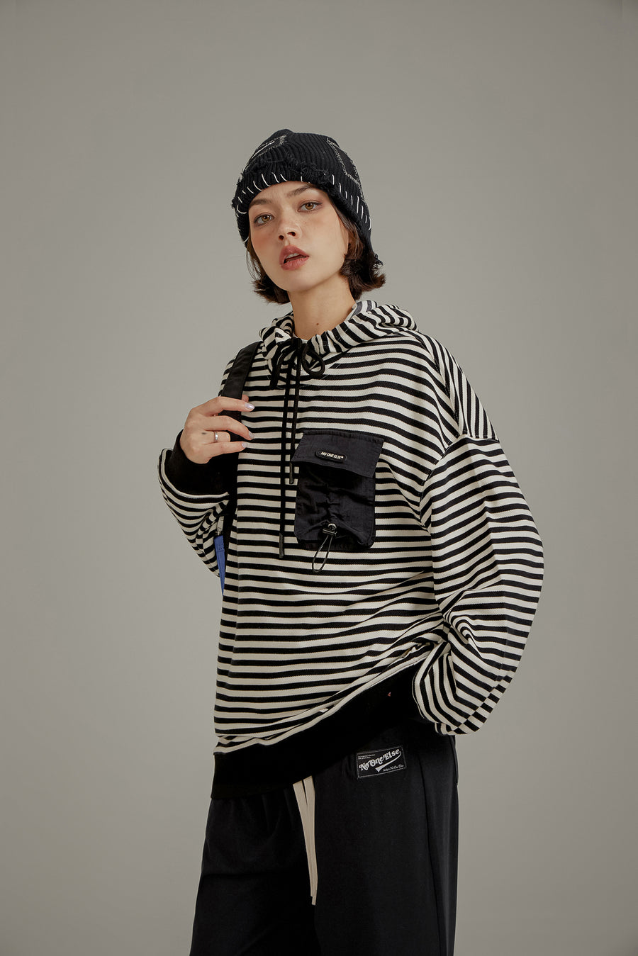 CHUU Striped Pocket Drawstring Hoodie