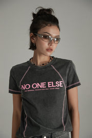 Noe Lettering Stitch Point Short Sleeve T-Shirt