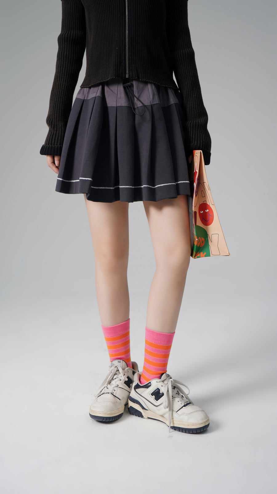 CHUU Striped Knit Logo High Socks