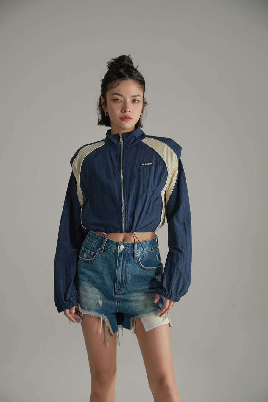 CHUU Sporty Colorblocked Drawstring Long Sleeve Jacket