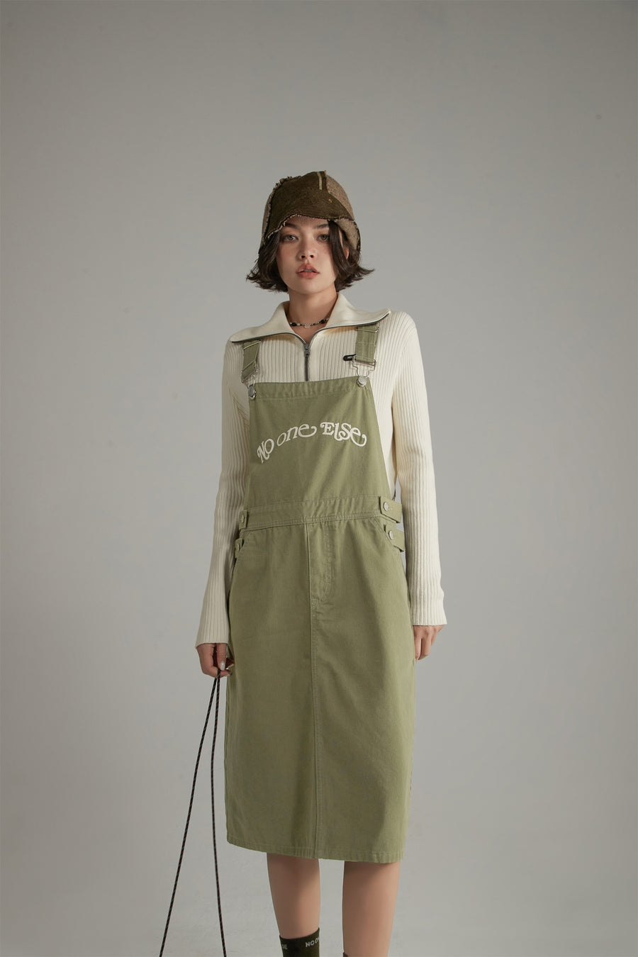 CHUU Logo Pocket Overall Dress