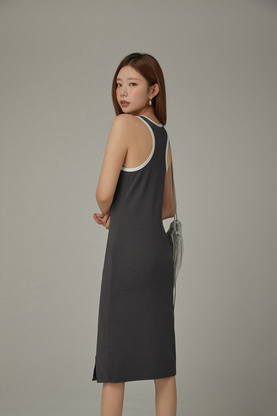 CHUU Lace Up Color Matching Sporty Long Dress
