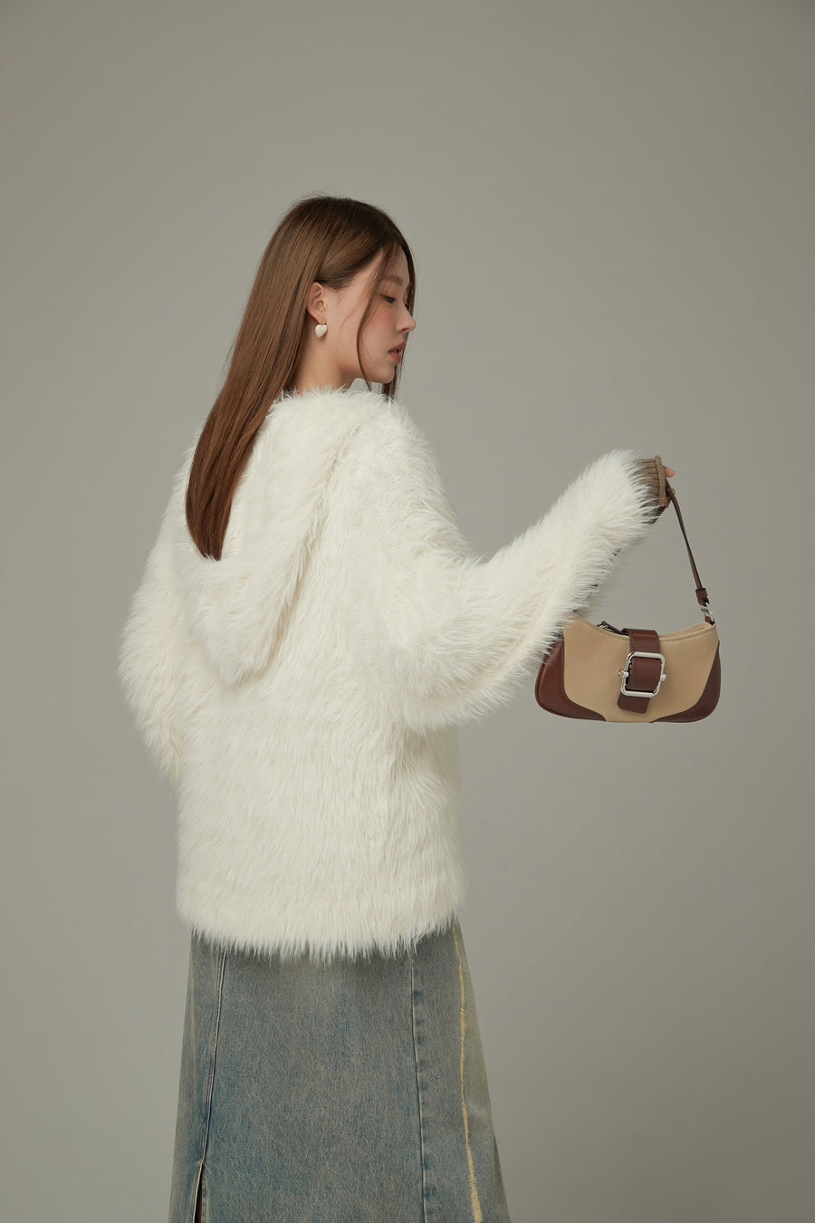 CHUU Embroidered Fuzzy Hooded Cardigan