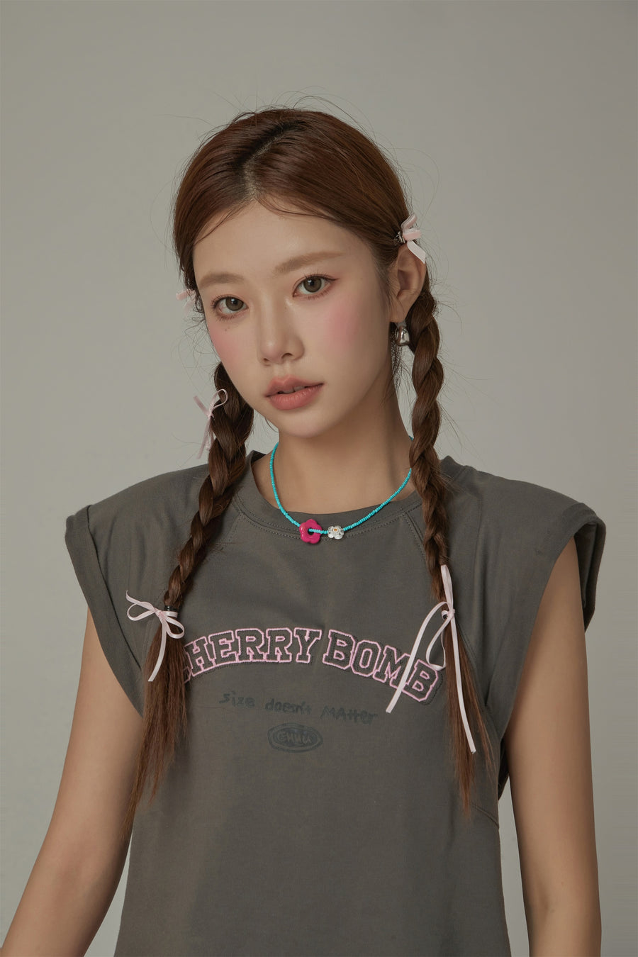 CHUU Cherry Bomb Embroidered Cropped Boxy T-Shirt