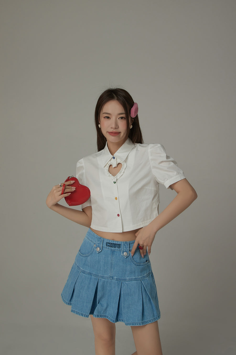 CHUU Puff Sleeve Heart Cut Out Crop Shirt