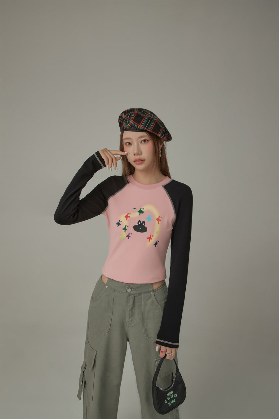 CHUU Character Pixel Stars Color Long Sleeve T-Shirt