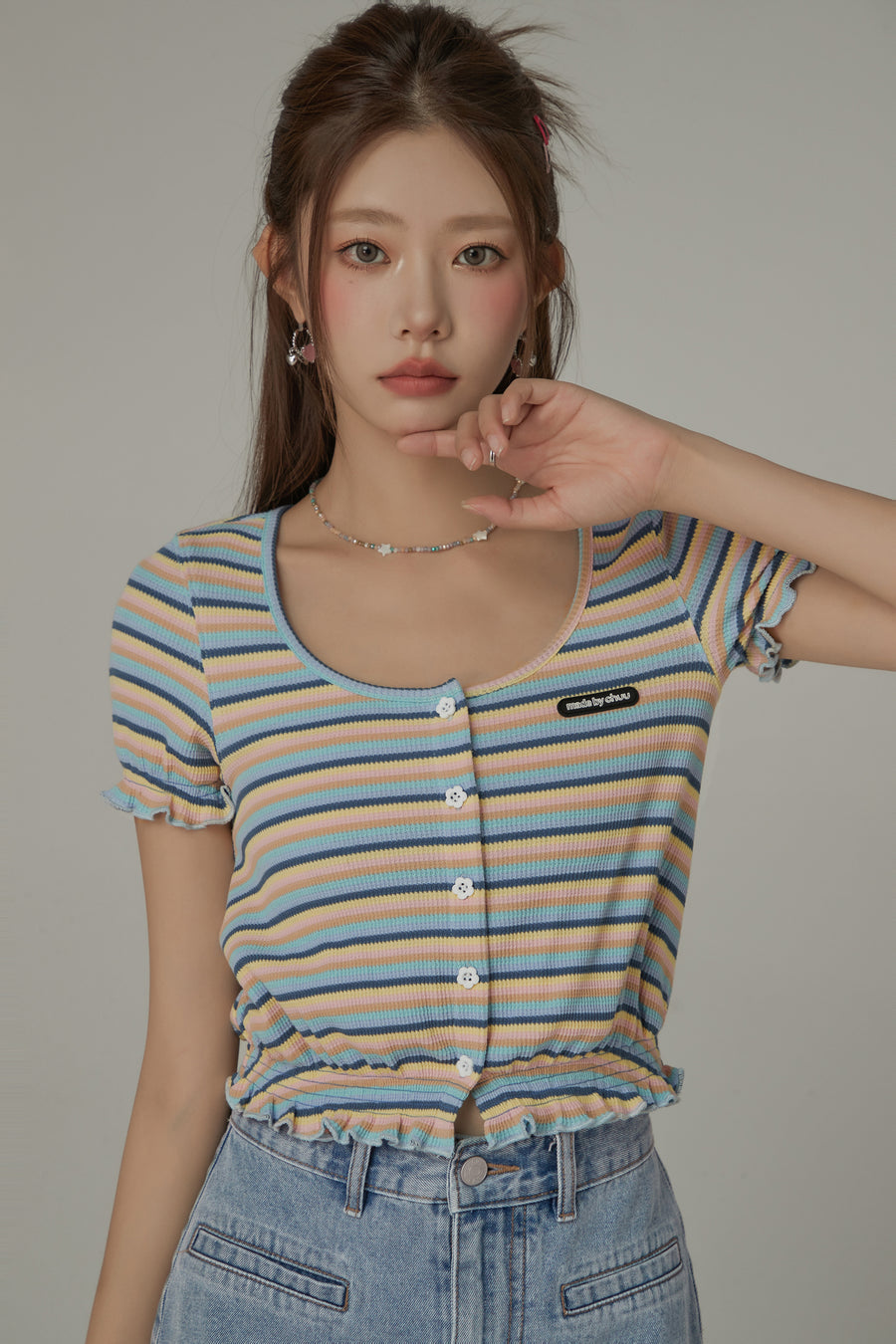 CHUU U Neck Ruffle Striped Color Contrast Cardigan Crop Top