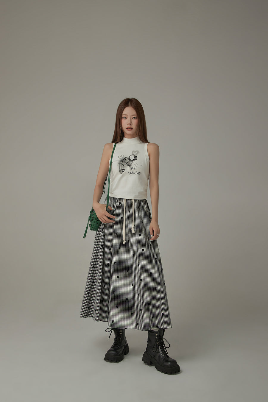 CHUU String Heart Check Long Skirt