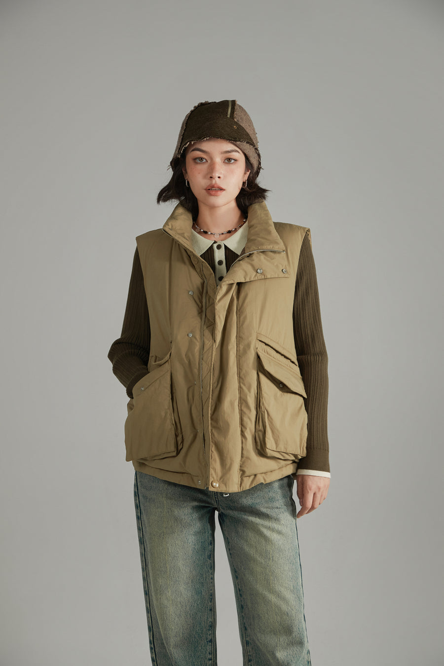 CHUU Big Pocket Padded Vest