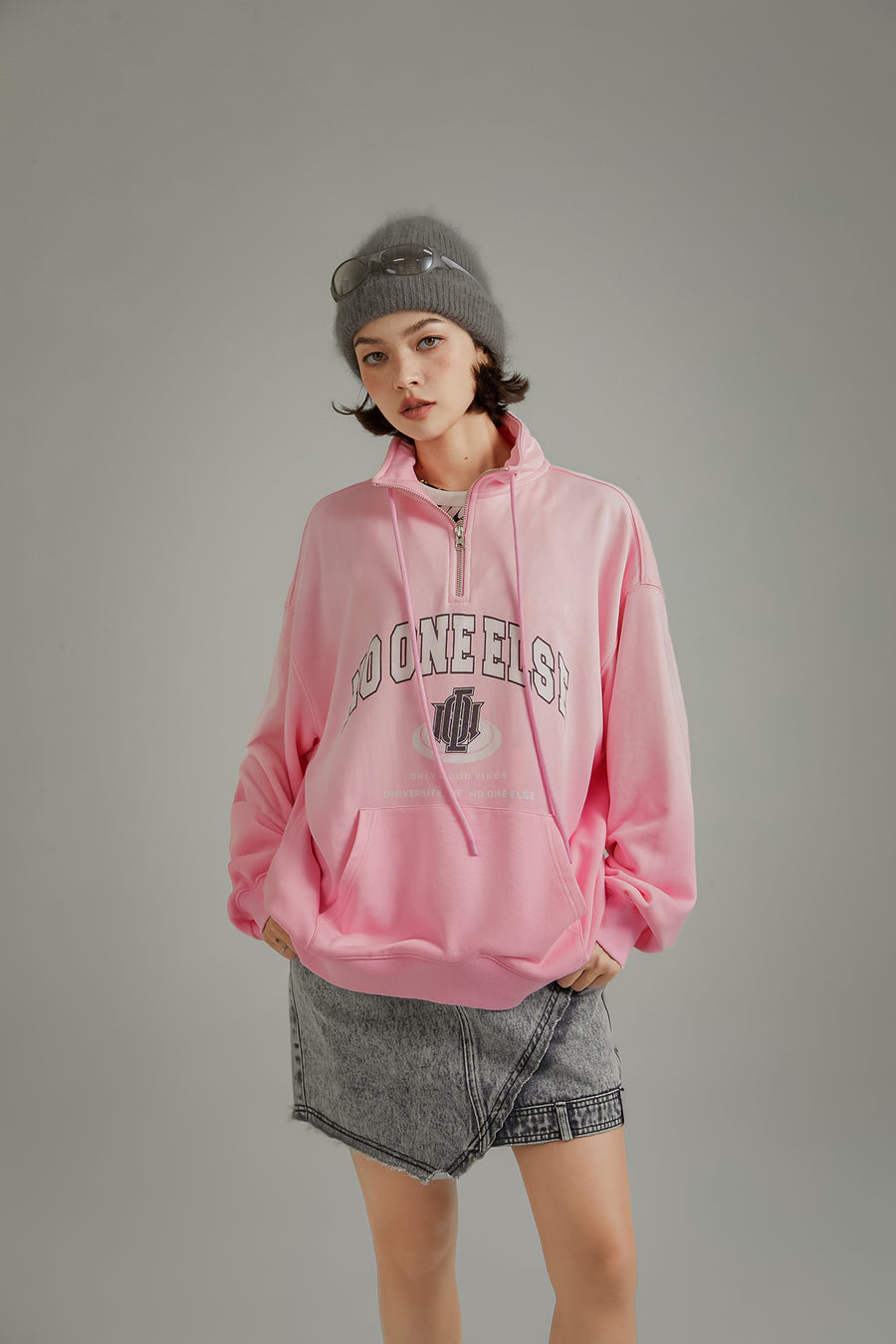 CHUU Logo Half Zip-Up Boxy Hoodie