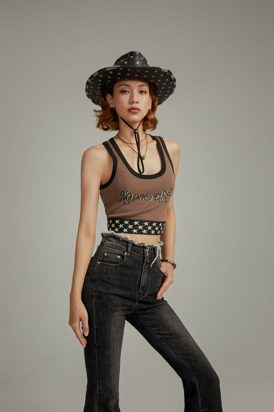 CHUU Star Color Sleeveless Crop Top