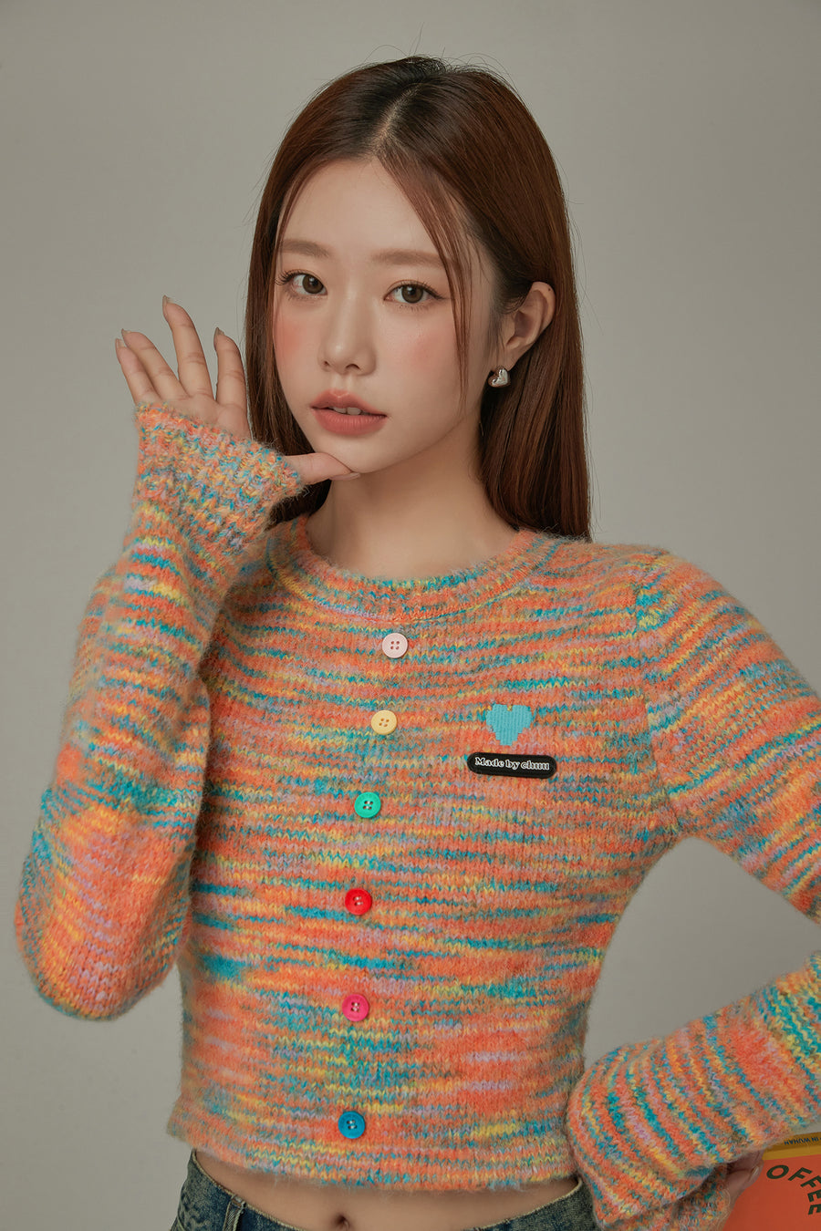 CHUU Rainbow Crop Knit Sweater