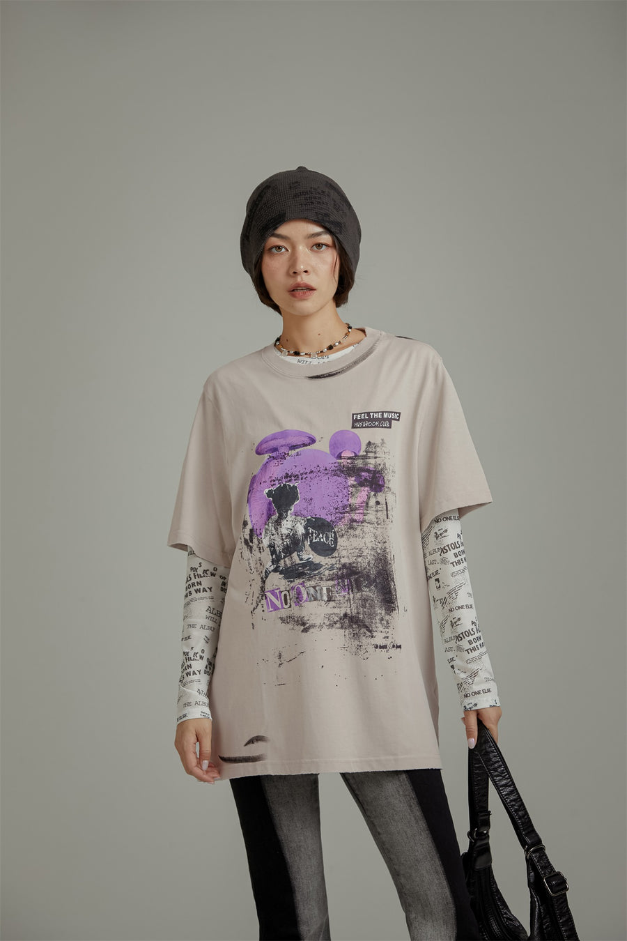 CHUU Feel The Music Mushroom Club T-Shirt