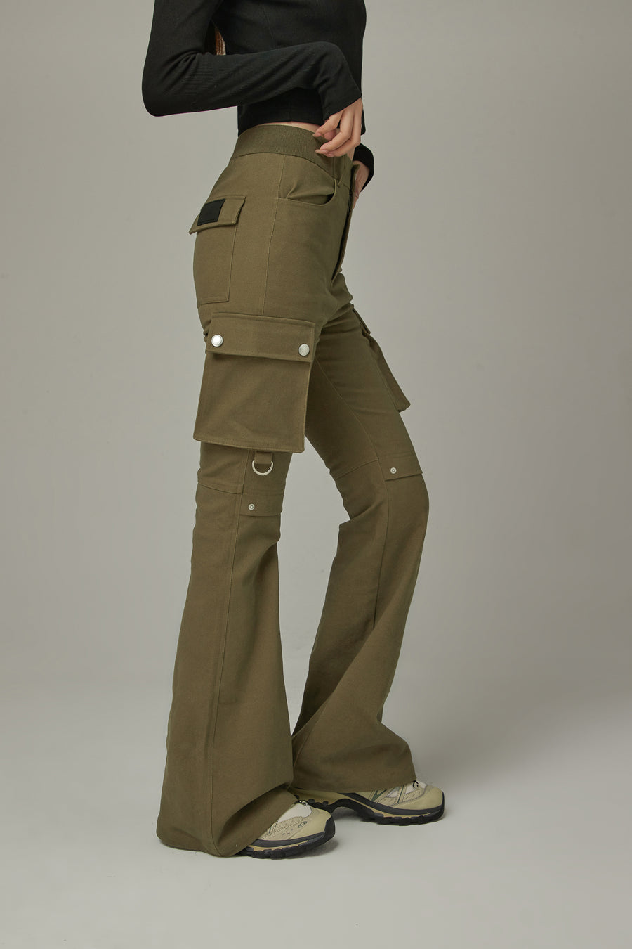 CHUU Pocket Bootcut Daily Pants