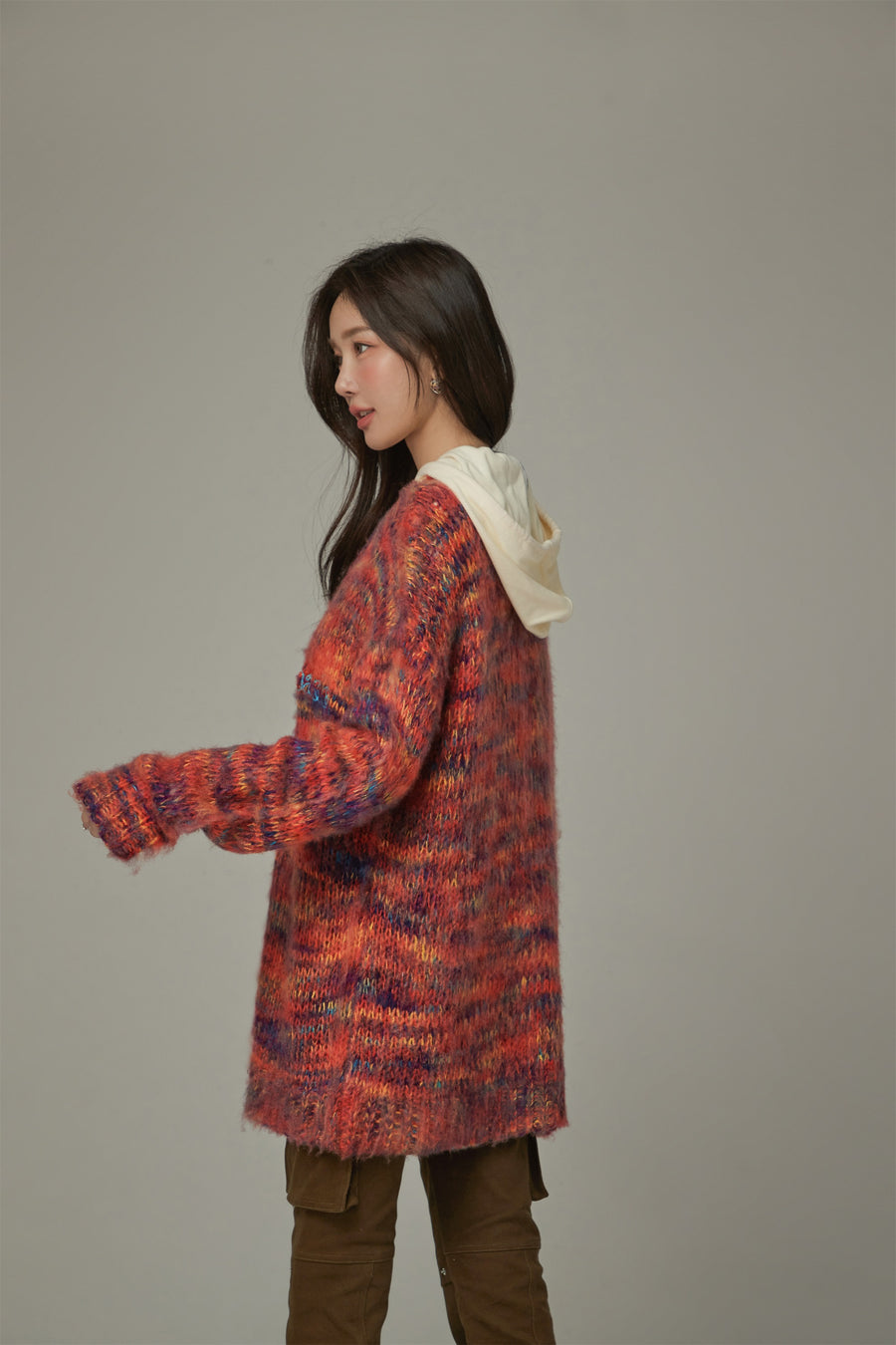 CHUU Rainbow Button Knit Cardigan