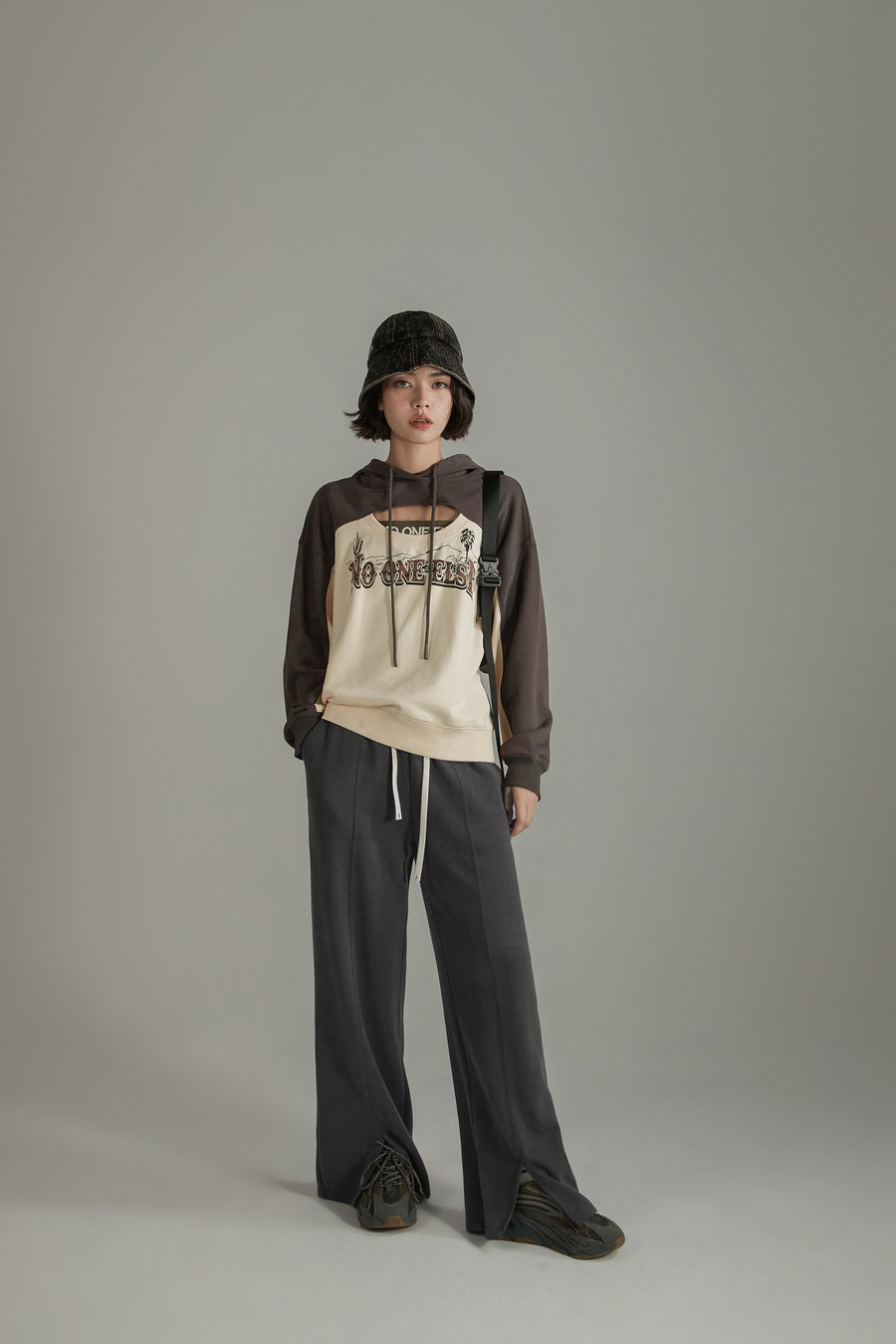 CHUU Slit Sweatpants Wide Pants