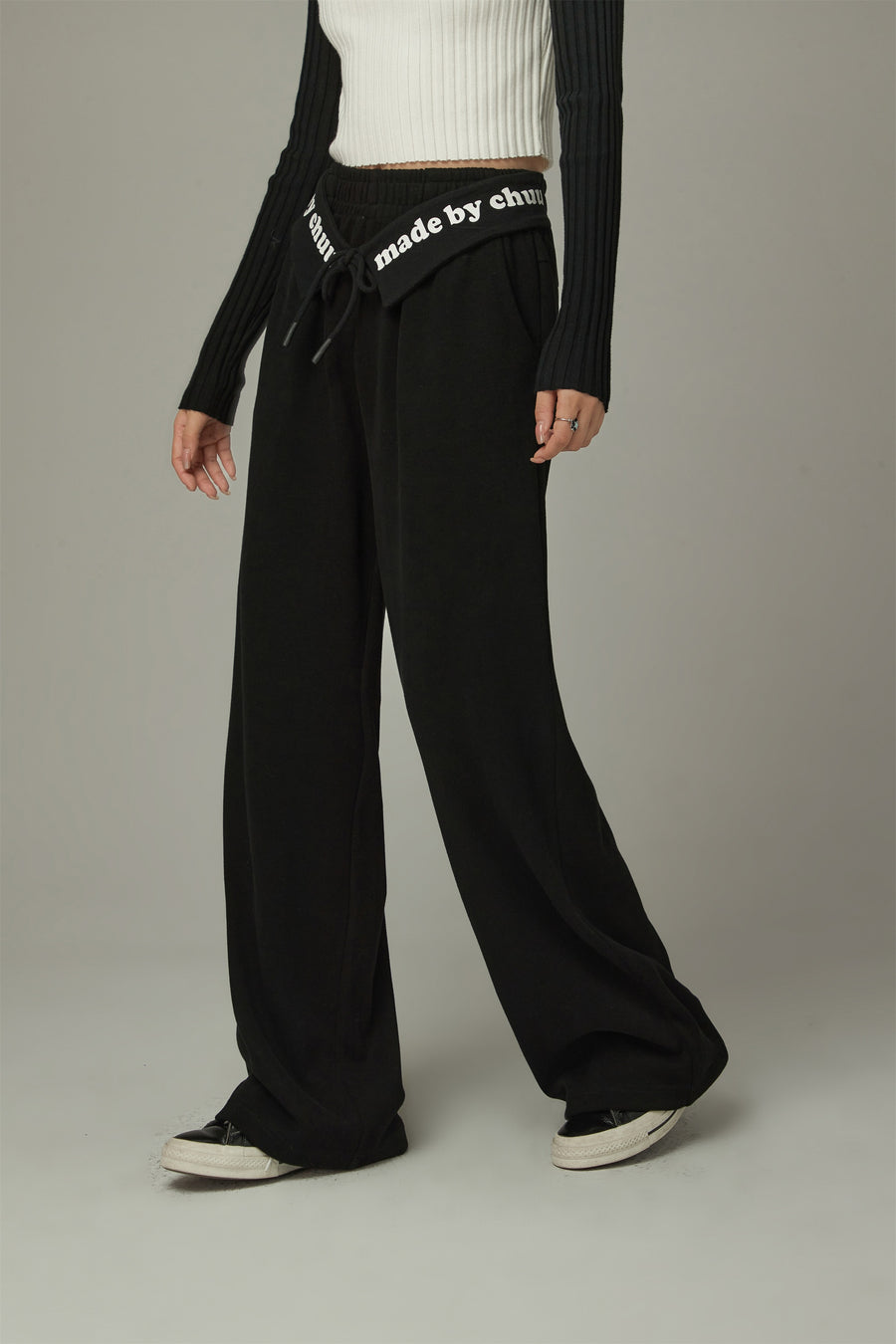 CHUU Logo String Wide Pants