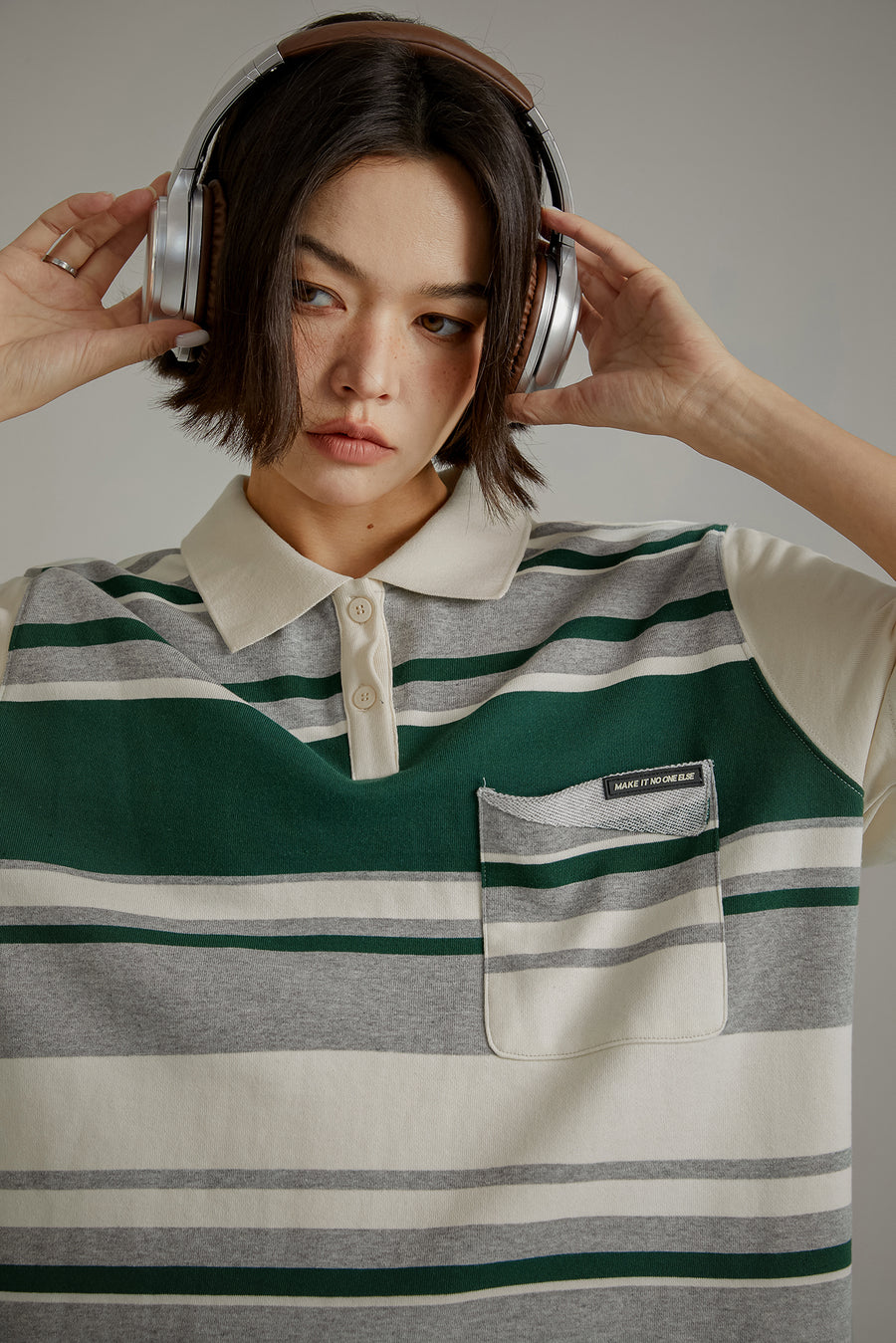 CHUU Polo Neck Striped Loose Fit T-Shirt