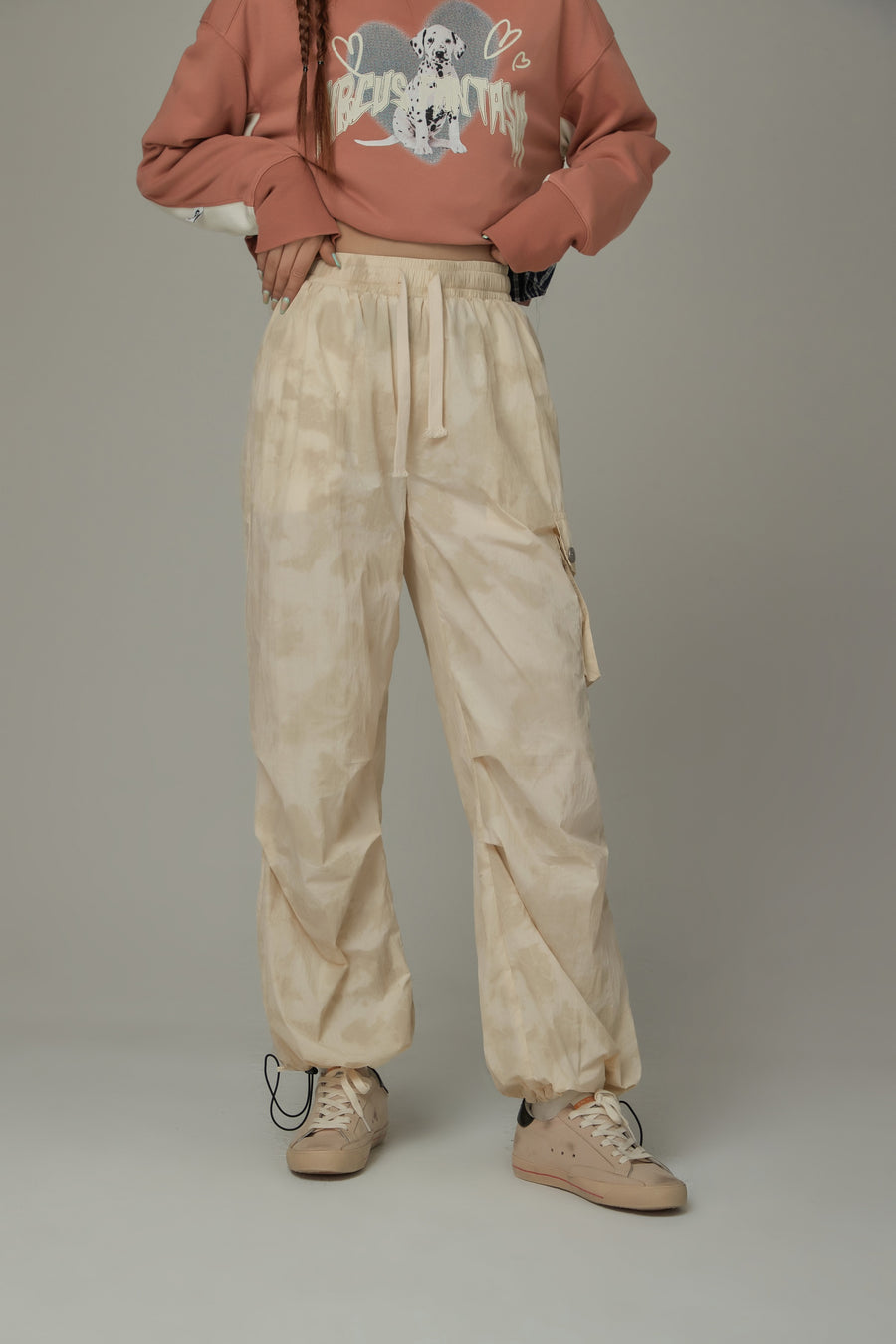 CHUU Color Cargo String Pants