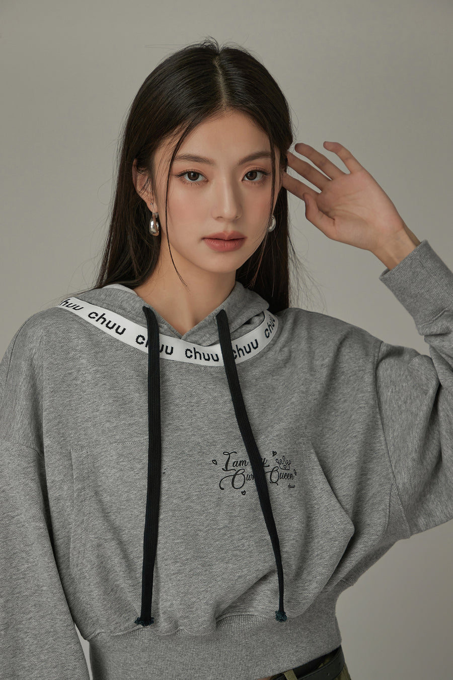 CHUU Logo Lettering Big Pocket Loose Fit Hoodie