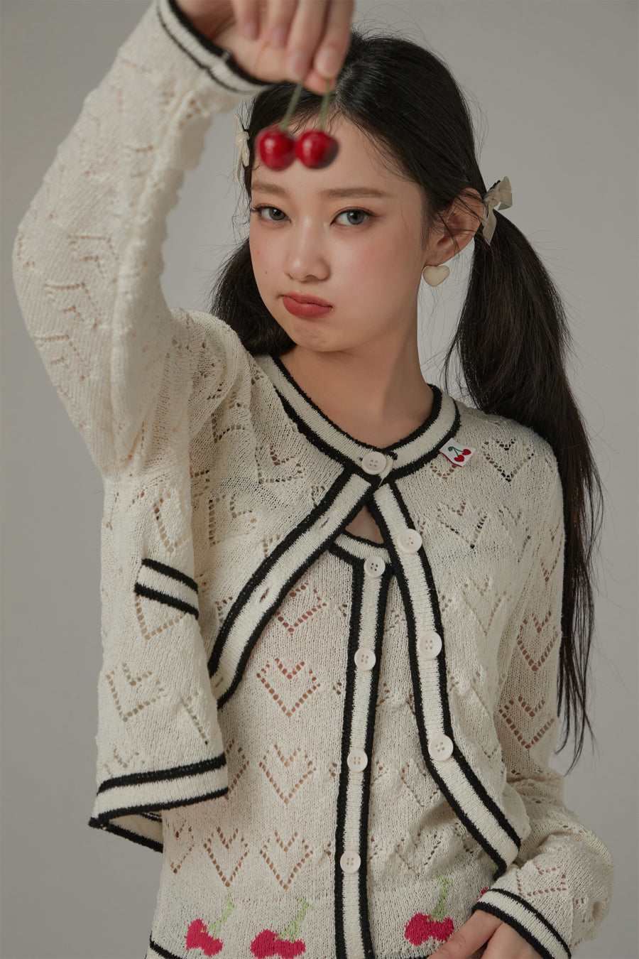 CHUU Dotted Hearts Long Sleeve Knit Cardigan