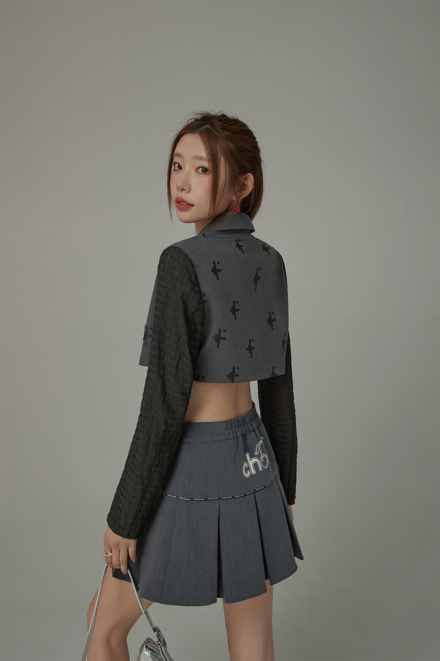 CHUU Pixel Print One-Button Cropped Jacket